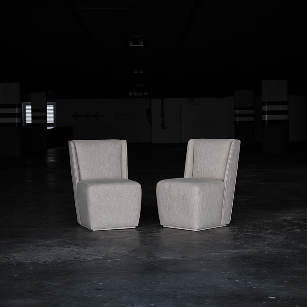 The Eve, smohk, occasional chair